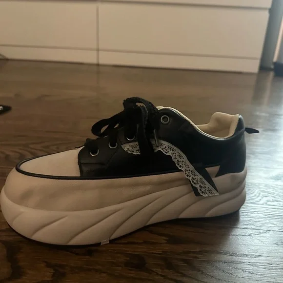 coquette platform sneakers - Picture 5 of 6